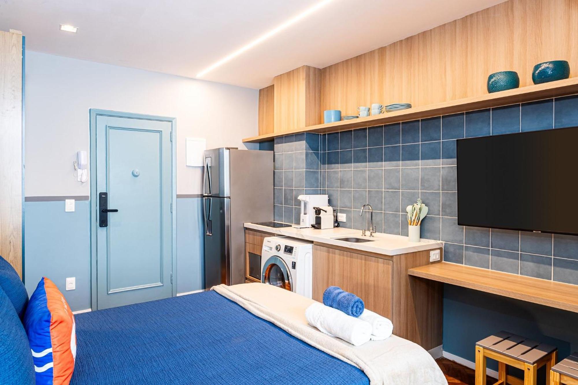 Apartemen Moderno A 260m Da Do Leblon |ae88/505 *